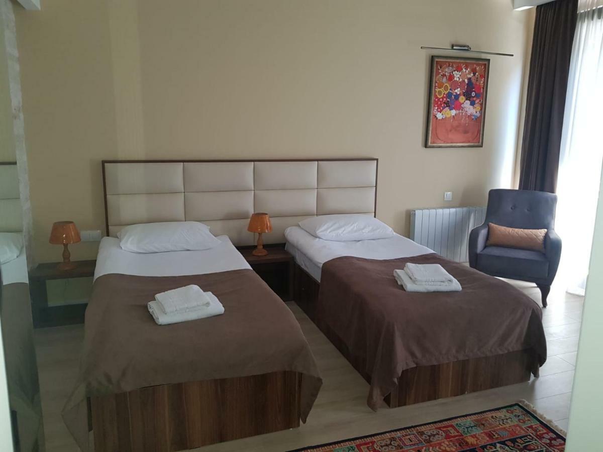Apart Hotel Avlabari Yard Τυφλίδα Εξωτερικό φωτογραφία