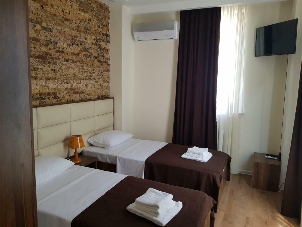 Apart Hotel Avlabari Yard Τυφλίδα Εξωτερικό φωτογραφία