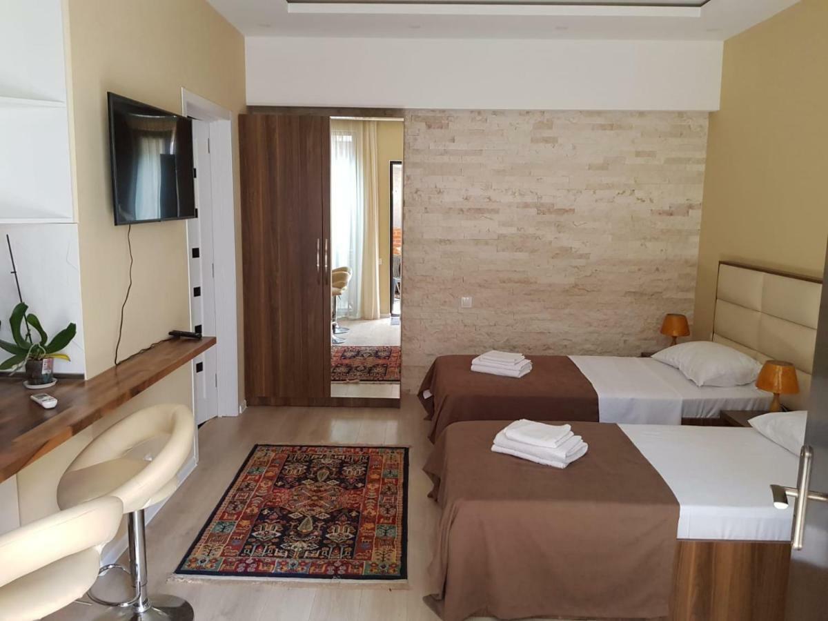 Apart Hotel Avlabari Yard Τυφλίδα Εξωτερικό φωτογραφία